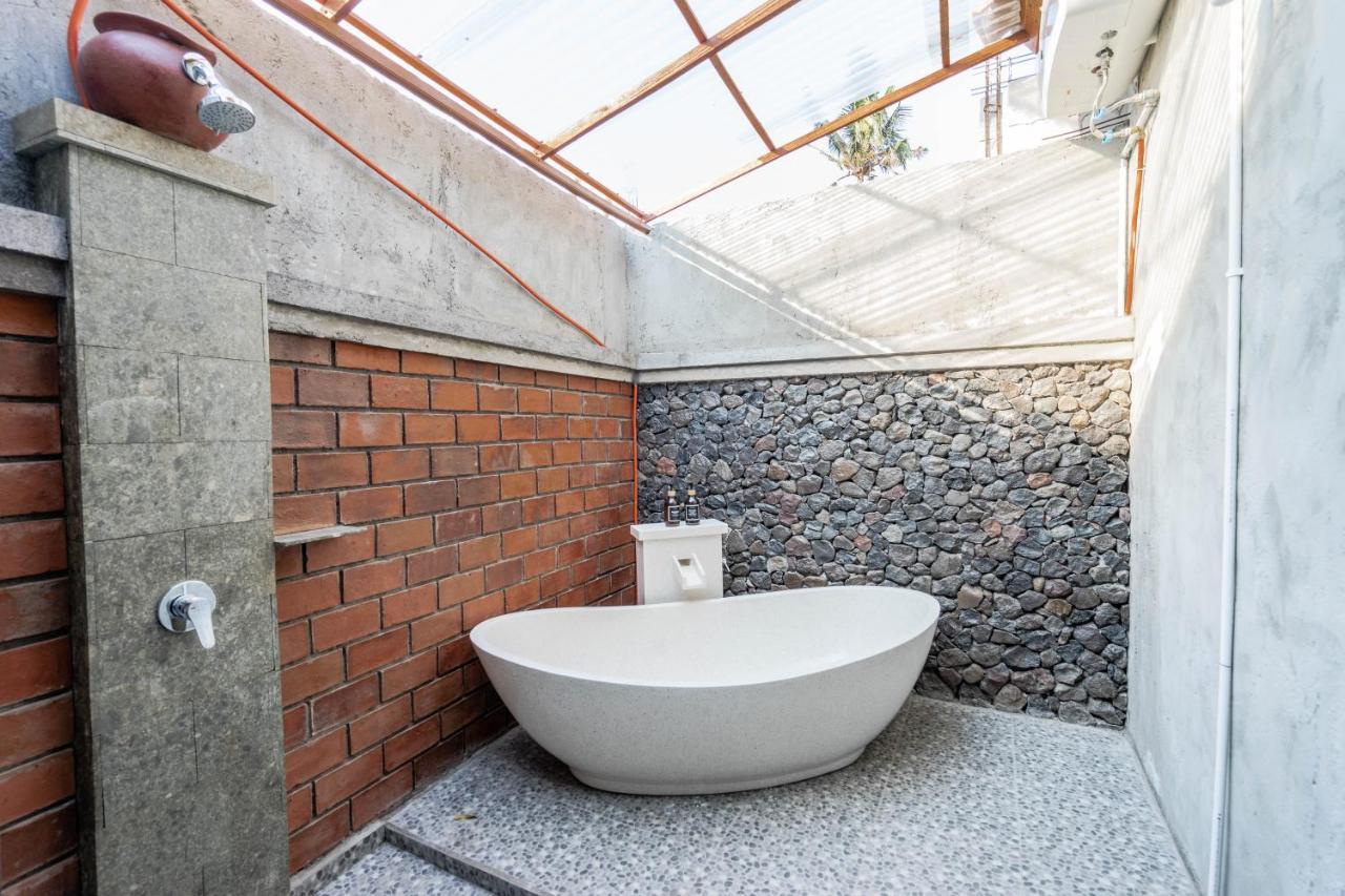 Garvi Villa Karangasem エクステリア 写真